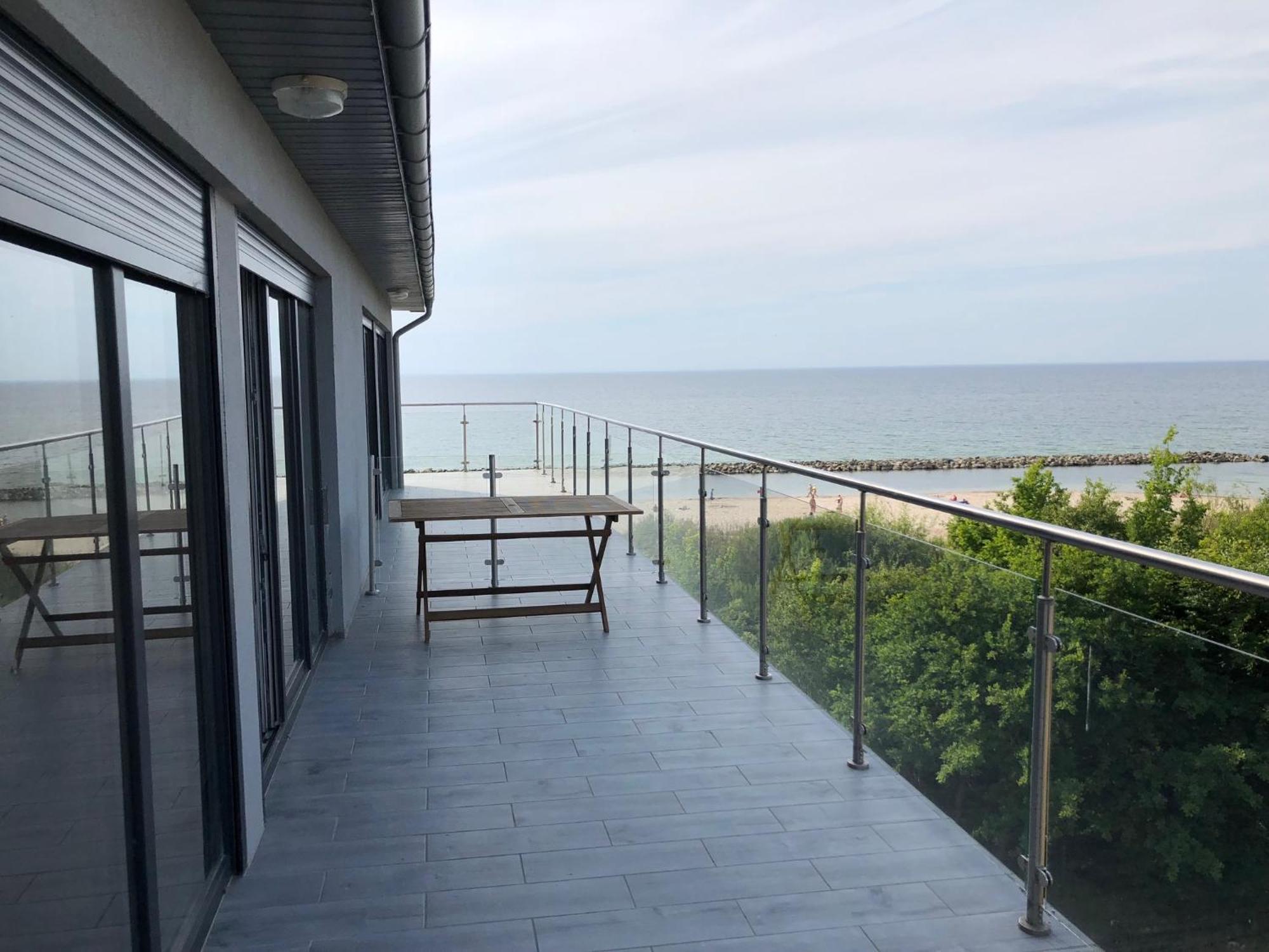 Apartamentowiec Amon Przy Plazy 16 I 19 Ujście-Darłowskie Kültér fotó